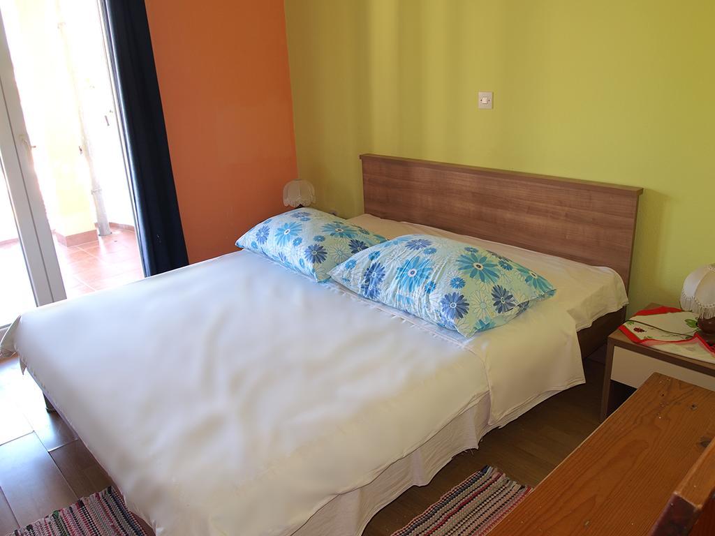 Apartmani Delfin เกรบัชติซา ภายนอก รูปภาพ
