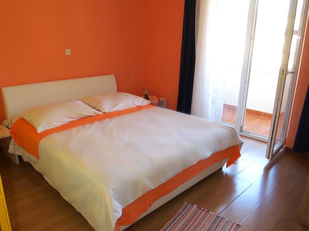 Apartmani Delfin เกรบัชติซา ภายนอก รูปภาพ